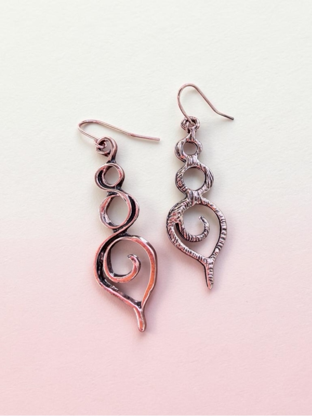 Twist Drop Earrings ✨ New